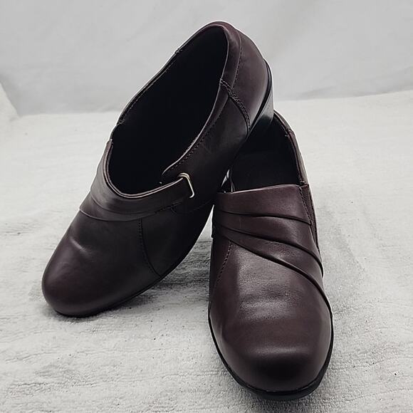 CLARKS BANDABLES BROWN HEELED LOAFERS BOOTIES LEATHER LADIES 8.5 GUC BROWN - Picture 14 of 16